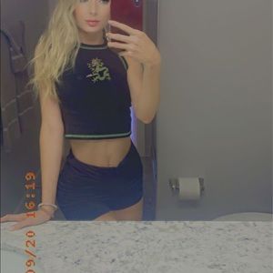 Brandy Melville Dragon Crop